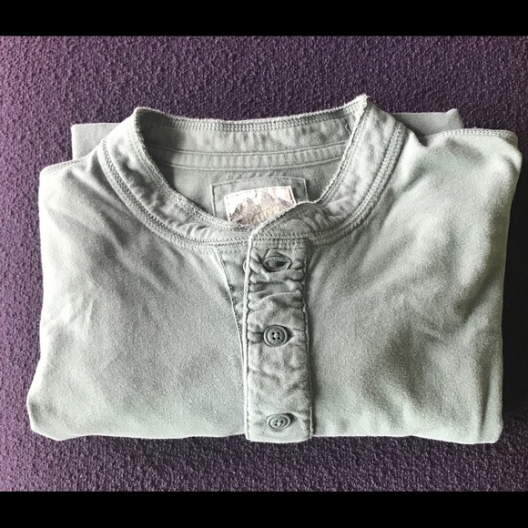 Eddie Bauer Sport Short Sleeve Olive Green Henley - Picture 1 of 4